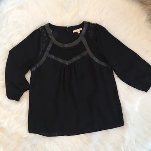 Skies are Blue Medium Black Top w/ Lace Accents
